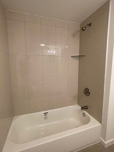 Building Photo - 2366 Orthodox St