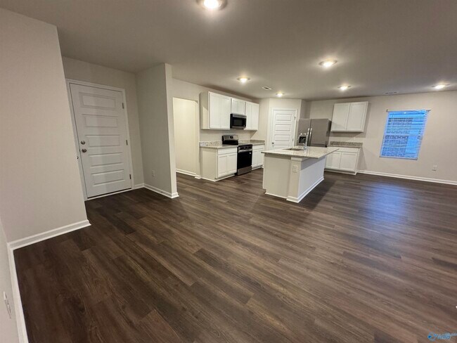 Building Photo - 398 Jackson Pt Cir