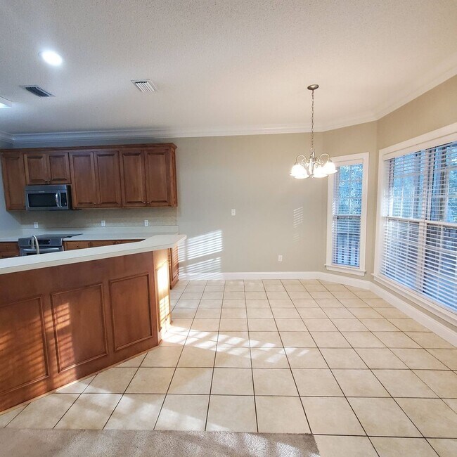 Building Photo - 4014 Liska Cir