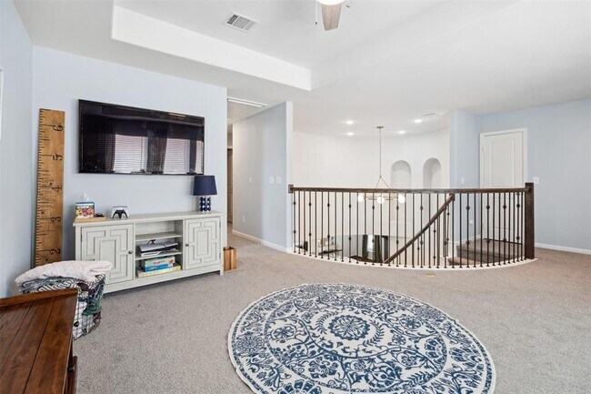 Building Photo - 112 Allora Pl