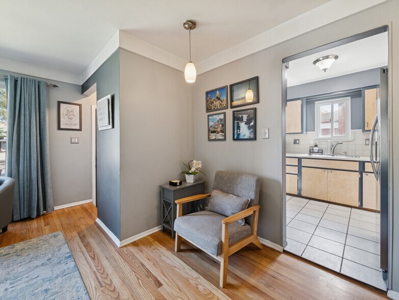 Building Photo - 26805 Richard Dr