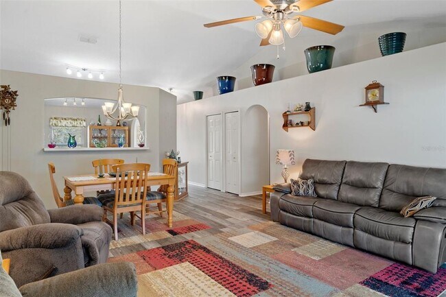 Building Photo - 12255 Linden Dr