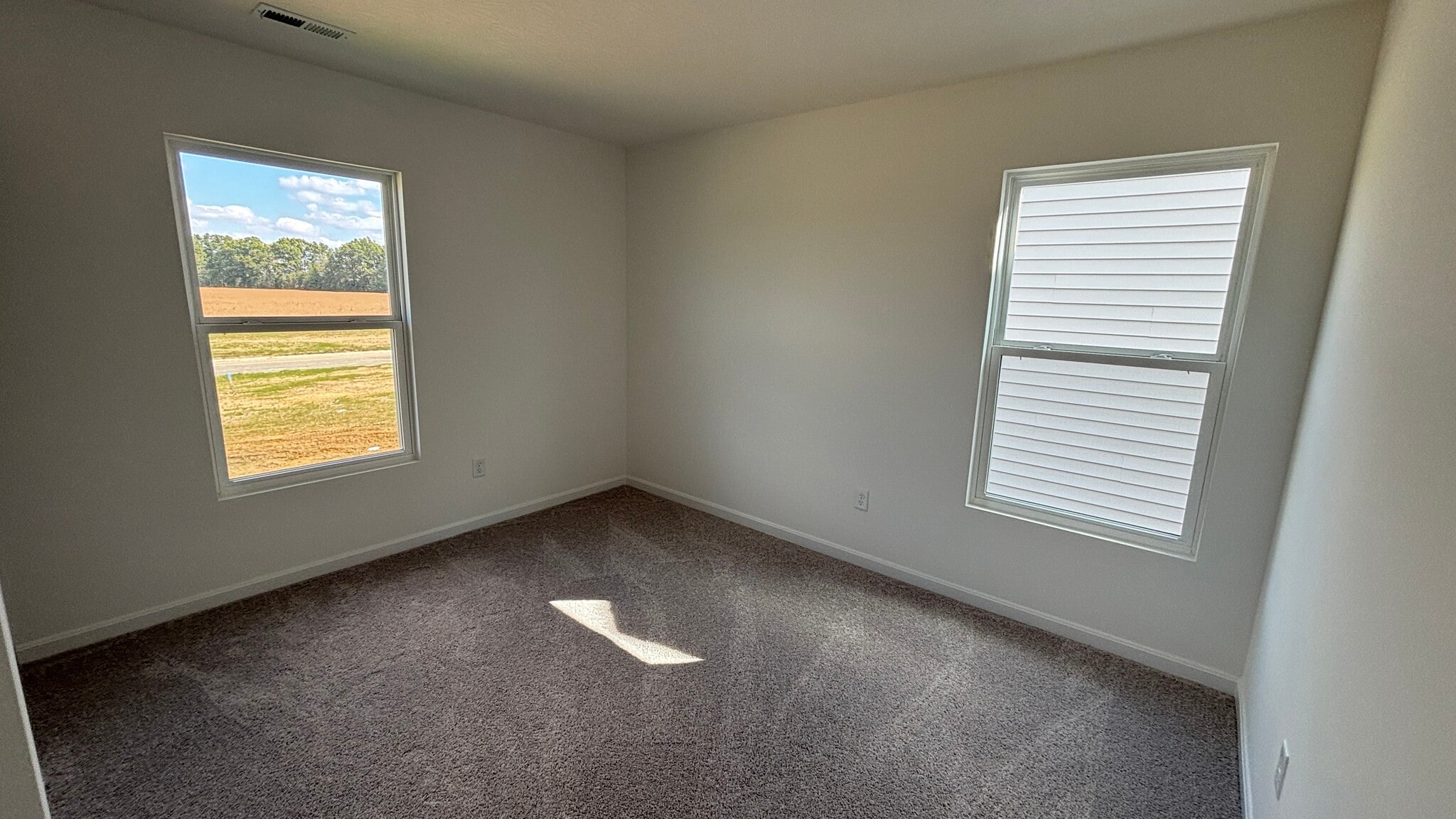 Building Photo - 2063 Wildberry Way