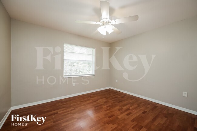 Building Photo - 23504 Avacado Ave