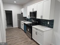 Building Photo - 42 N Cove Rd