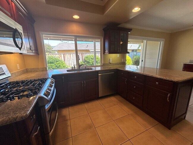 Building Photo - 245 Mockingbird Cir