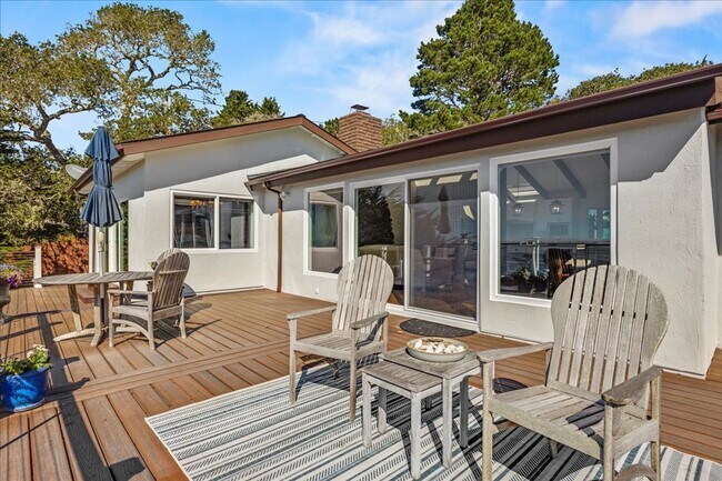 Building Photo - REDUCED PRICE Stunning Highlands Home Located in Carmel, CA!