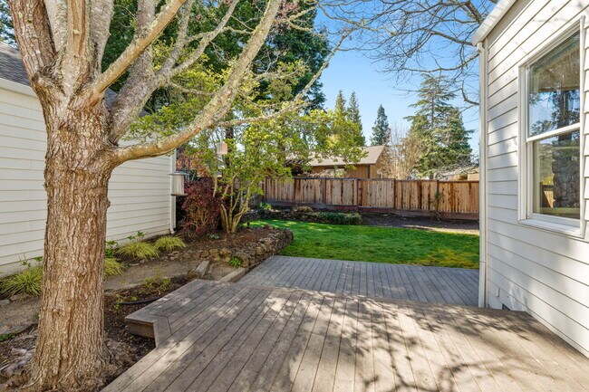 Building Photo - 8161 Ragle Pl