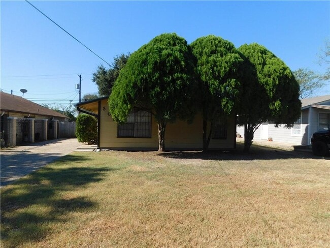 Building Photo - 305 Blackson Ave