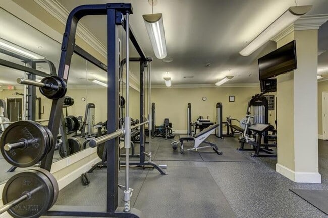 Building Photo - 1850 Cotillion Dr