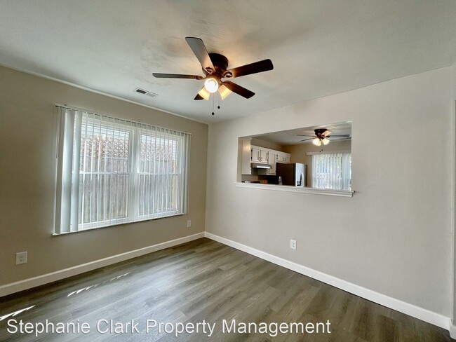 Building Photo - 5 br, 3.5 bath House - 1317 Beacons Reach ...