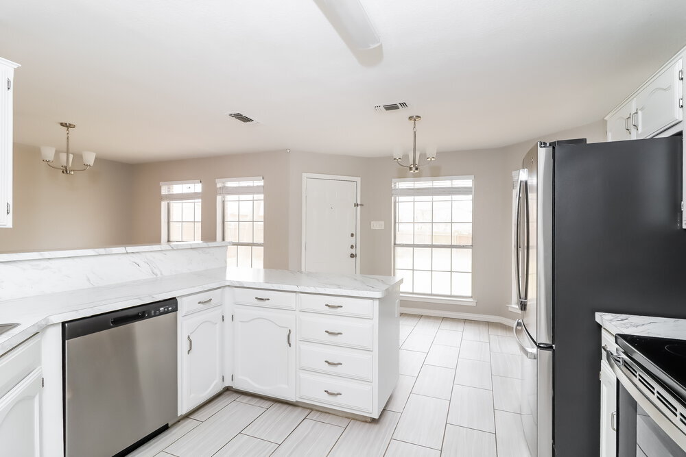 Building Photo - 10328 Gray Oak Ln