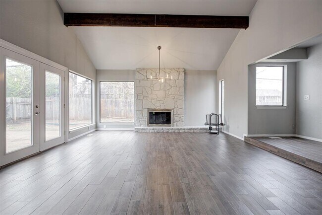 Building Photo - 2301 Tredington Way