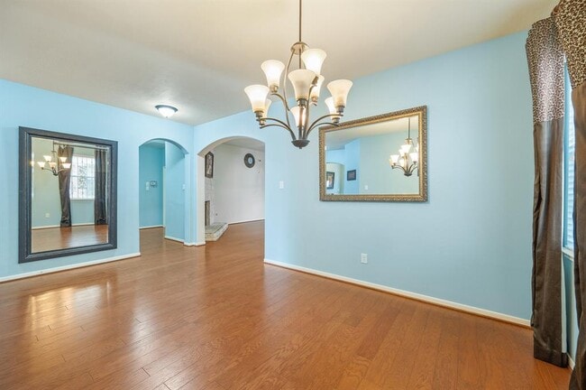 Building Photo - 8911 Cedar Mound Ln