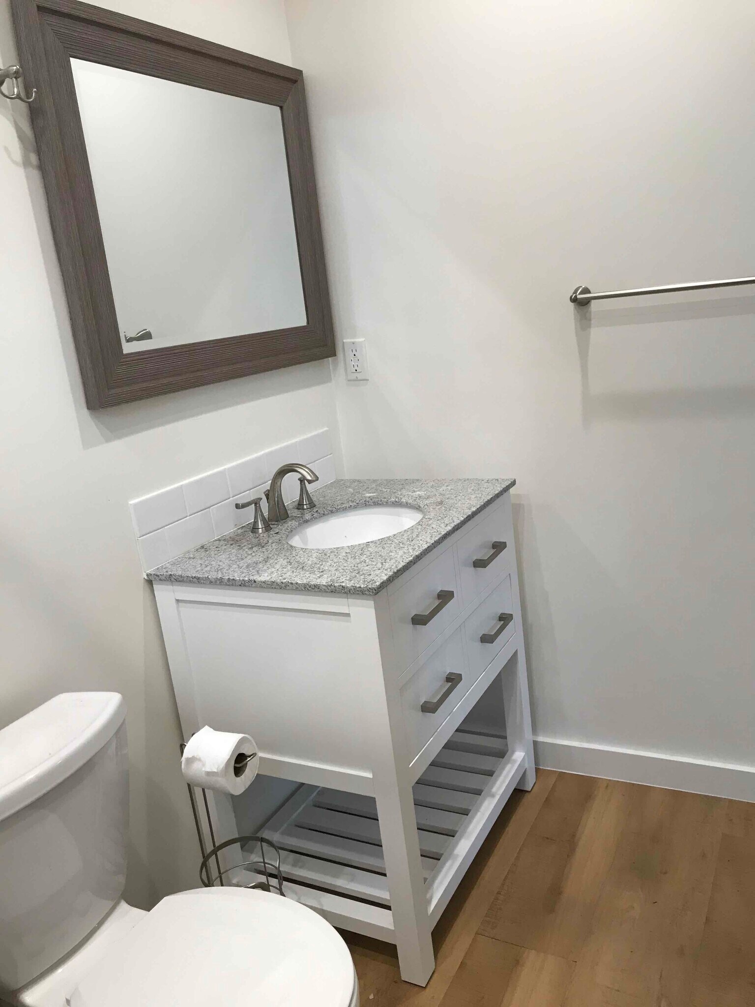 Building Photo - 6207 Goodland Ave