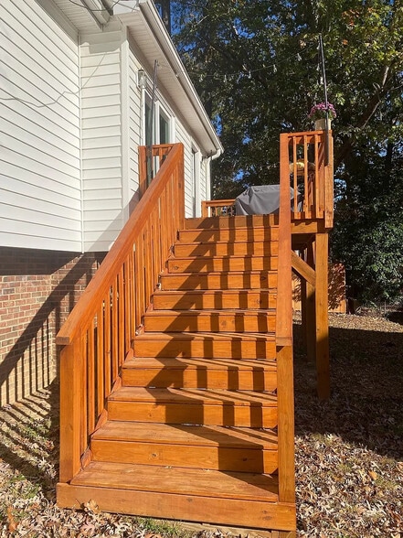 Building Photo - Room in House on Harmony Ct