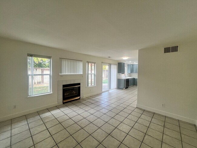 Building Photo - Beautiful 3-Bedroom Home for Rent – Prime ...