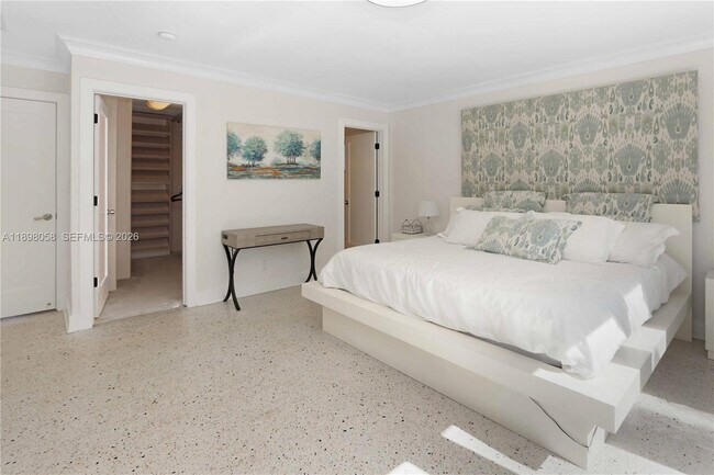 Building Photo - 1410 Polk St