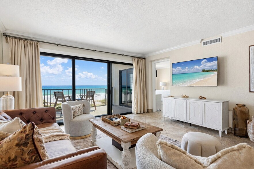 Building Photo - 1044 U.S. 98-SI FL3-ID1502071P