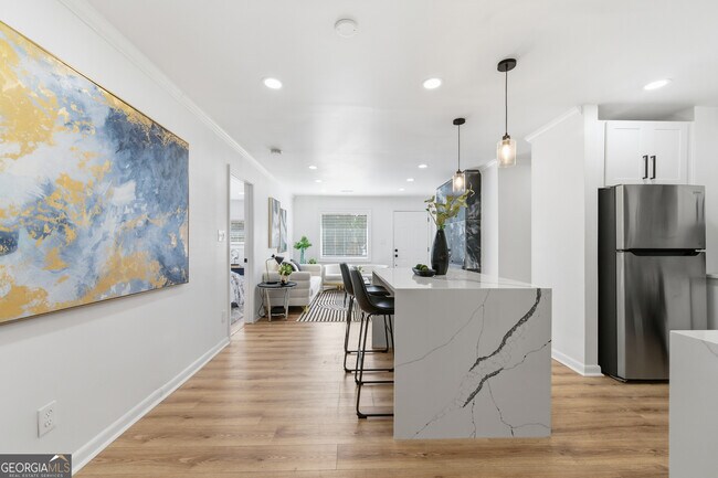 Building Photo - 2541 Santa Barbara Dr NW