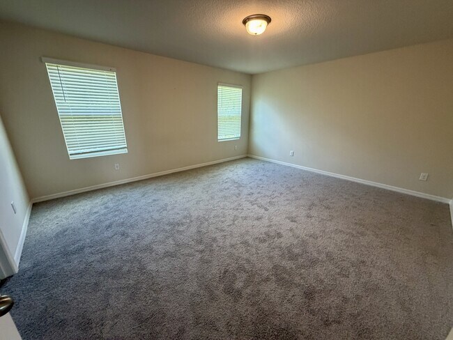 Building Photo - 335 Sarah Nicole Way