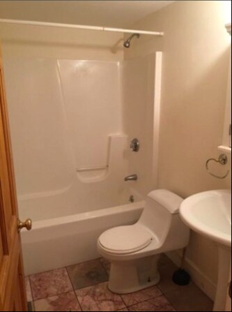 Building Photo - 65 Preble St