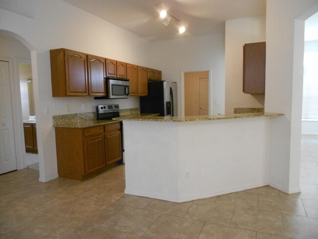 Building Photo - 5491 NW Dabney Ct