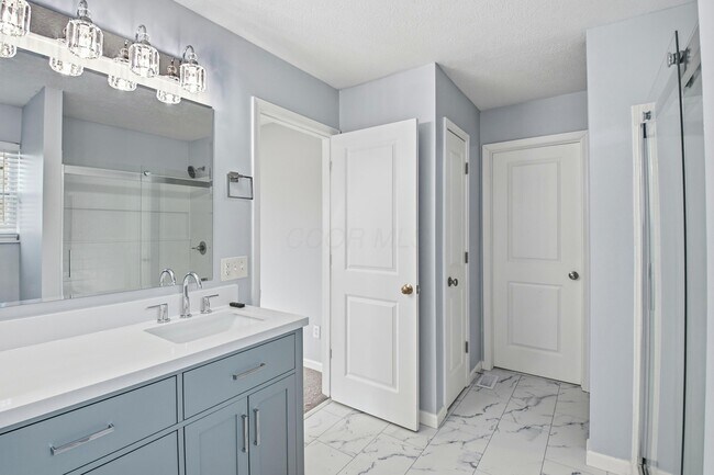 Building Photo - 601 Clark Ave