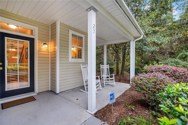 Porch - 27 Sugar Maple Ln