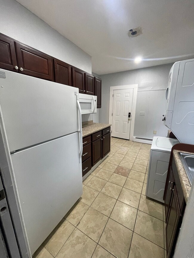 662 Park Ave 662 Park Ave Cranston RI 02910 Apartment Finder