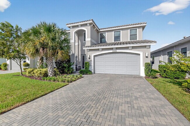 Primary Photo - 7303 Estero Dr