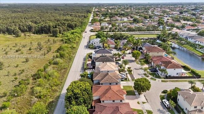 Building Photo - 5776 SW 166th Ct