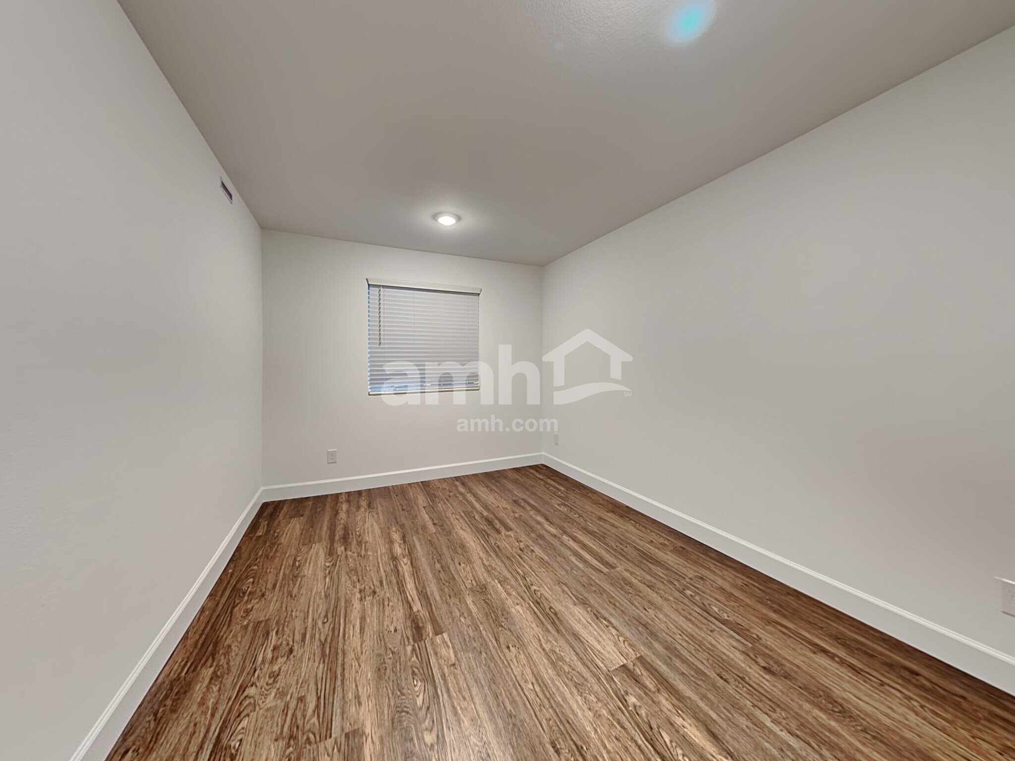 Building Photo - 9139 S Conquistador St
