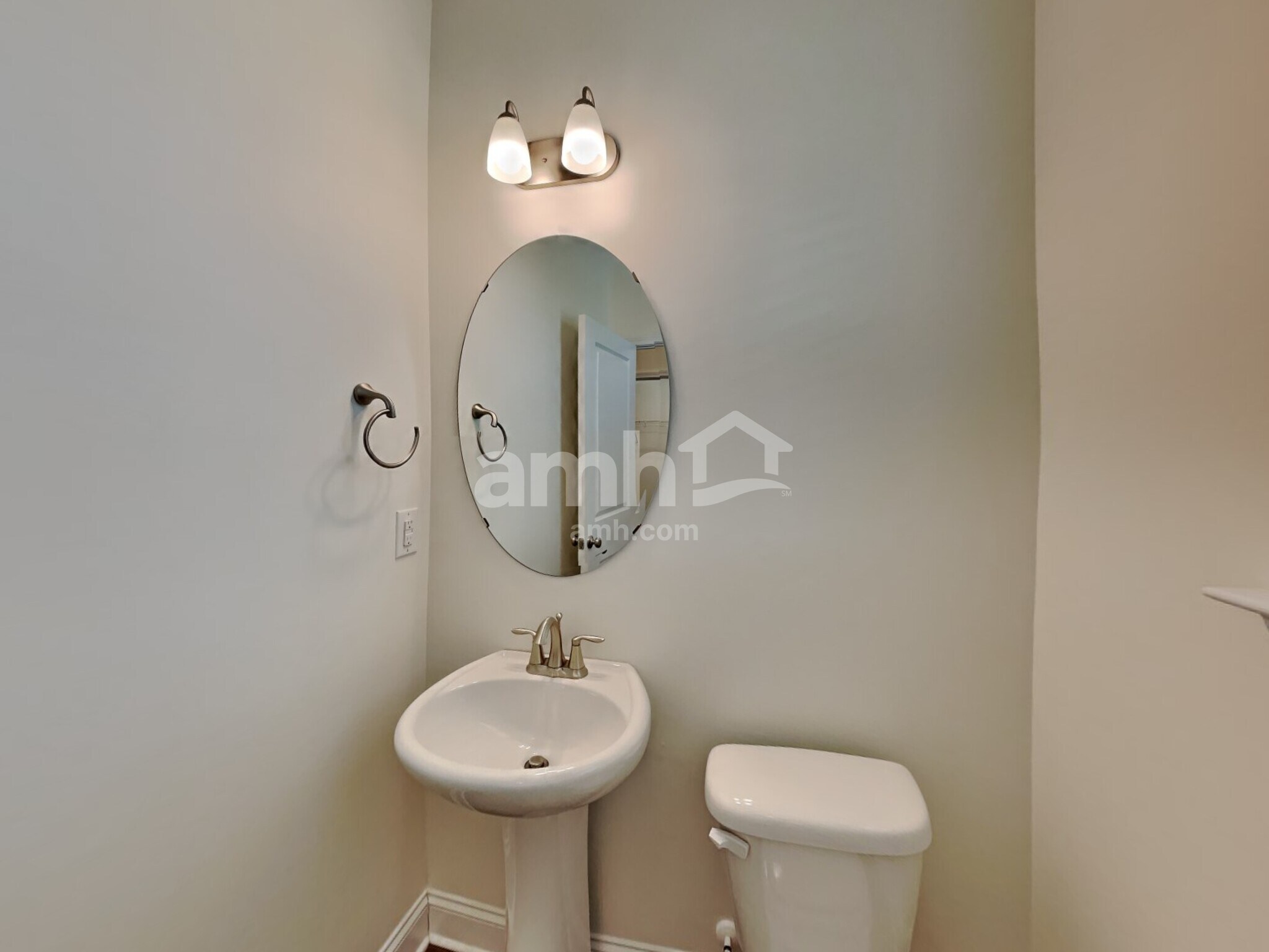 Building Photo - 155 Havenbrook Dr