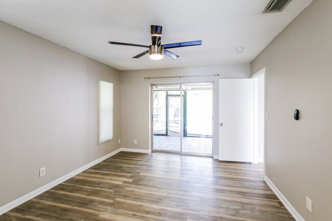 Building Photo - 7401 NW 84th St