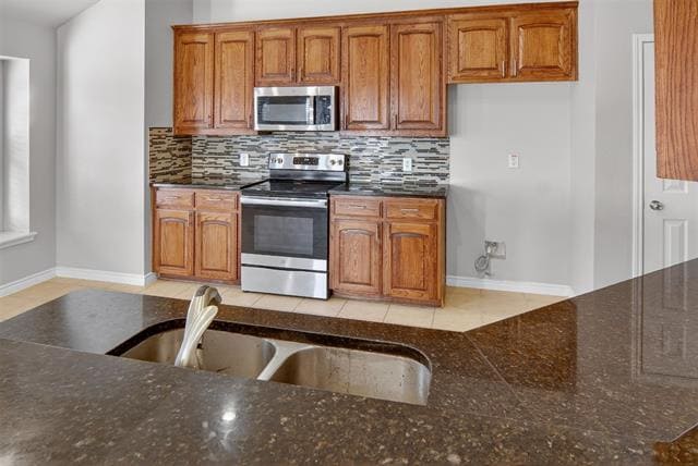 Building Photo - 8216 Deer Bluff Ln