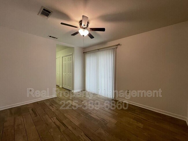Building Photo - 13640 Rampart Ct