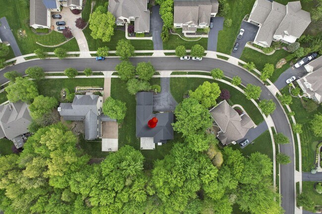 Building Photo - 7097 Pleasant Colony Cir