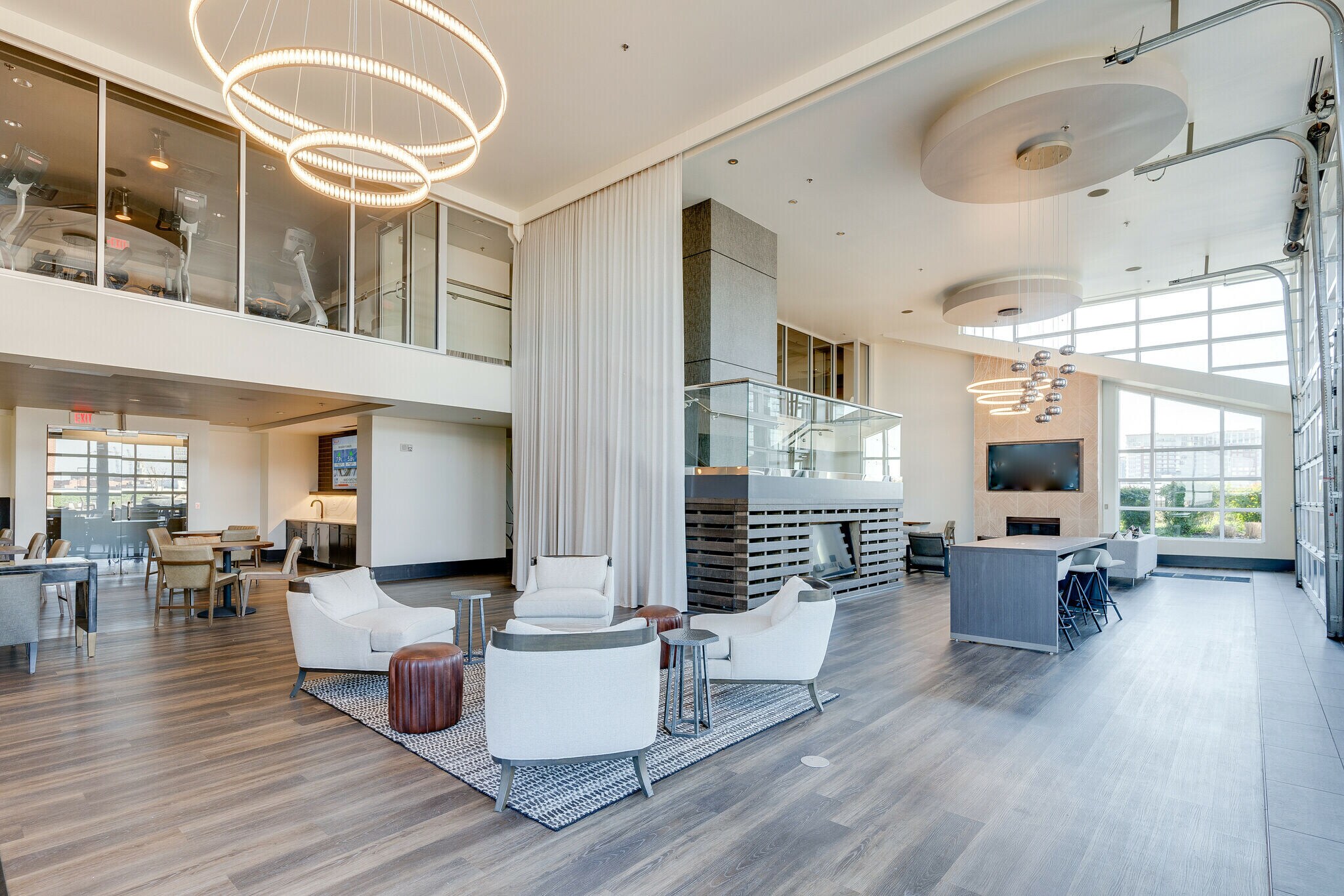 9th Floor Club House - 600 12th Ave S