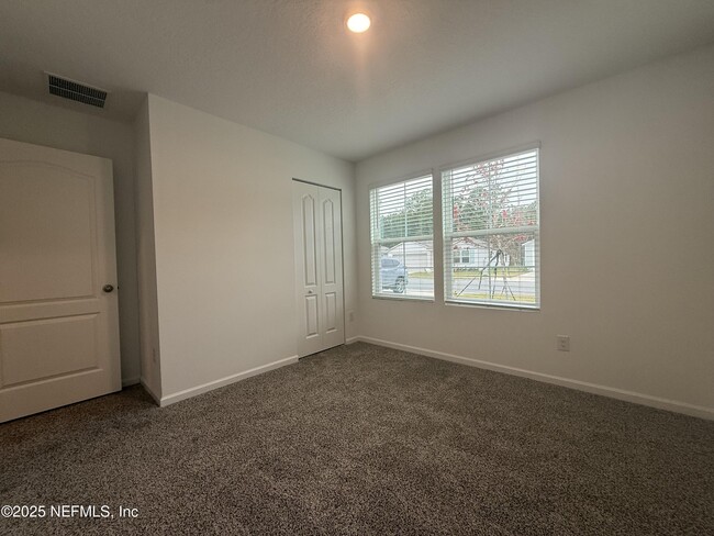 Building Photo - 350 Ardila Cir