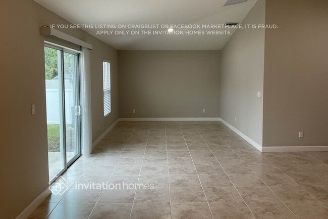 Building Photo - 519 Fort Pierce St SW