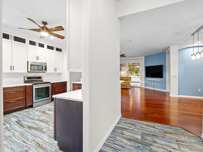 Building Photo - 1665 Ficus Point Dr