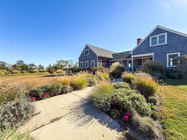 Building Photo - 2450 Peters Neck Rd