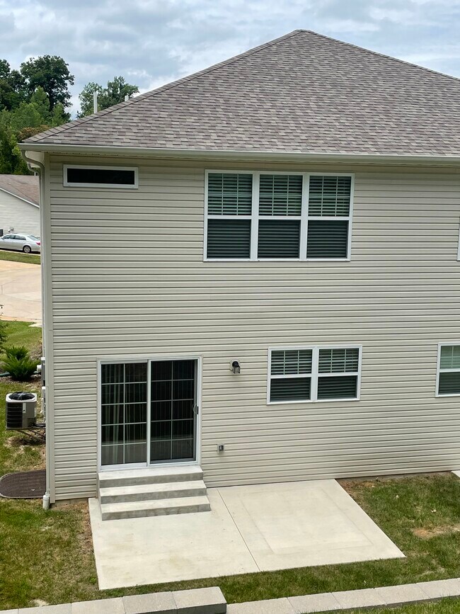 Backyard - 894 Caleb Xing