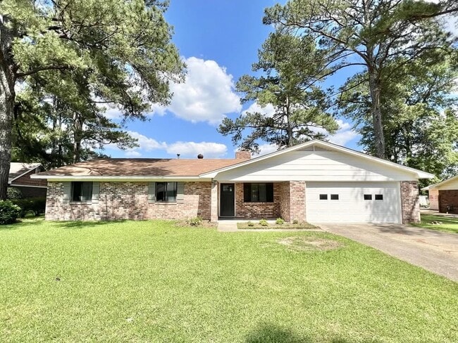 EXTERIOR - 3412 Camellia Cir