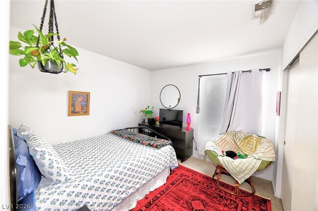 Building Photo - 8257 Cactus Root Ct