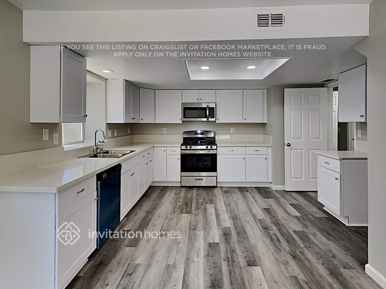 Building Photo - 8346 Oakenshield Cir