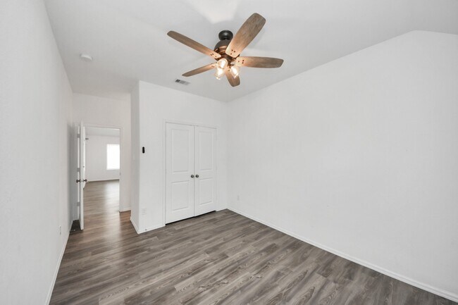 Building Photo - 7319 Bridal Ranch Dr