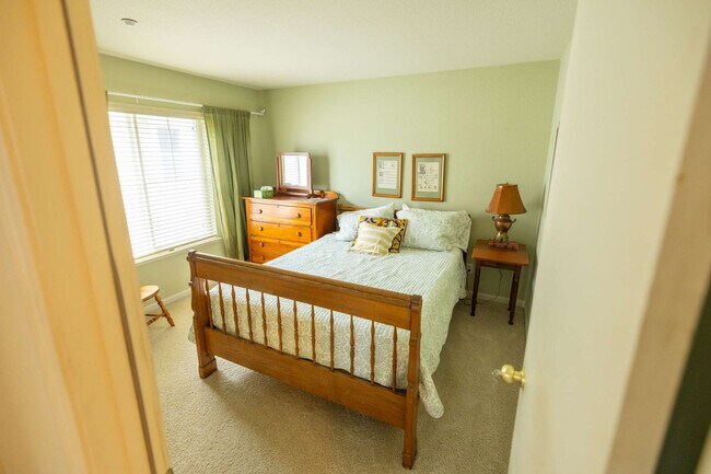 Building Photo - 115 Maybeck St