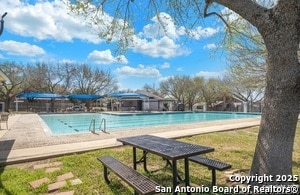 Building Photo - 7402 Corian Park Dr